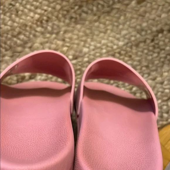 SOLD-Balenciaga Blush Pink Logo Slides - Picture 5 of 5
